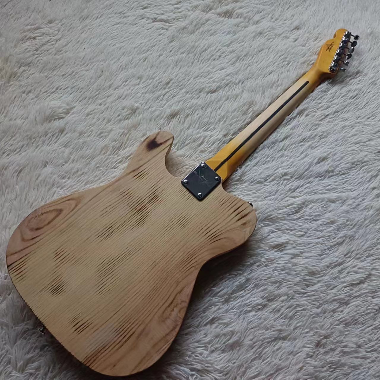 Chinese Factory Produces 6-Str - Bass Guitar Fretless review and price
