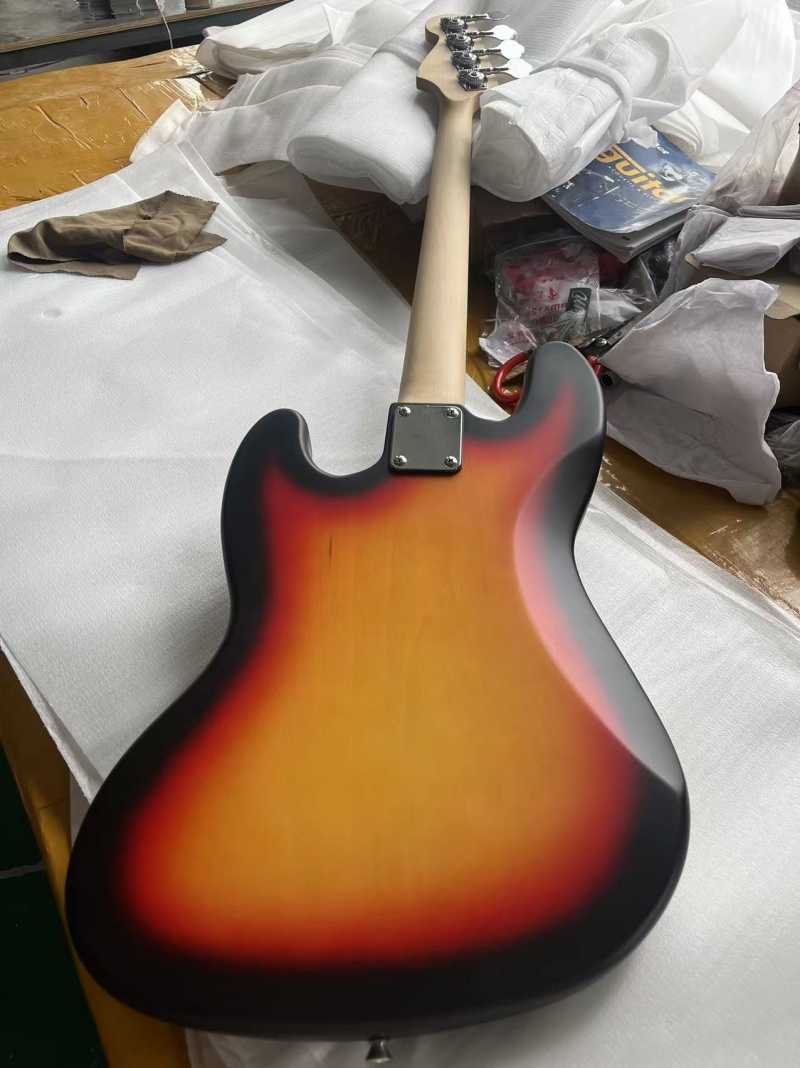 Free delivery of high quality  - Bass Guitar Fretless review and price